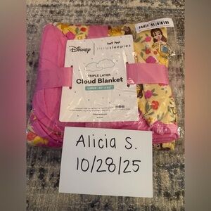 Little Sleepies Disney Princess Belle Cloud Blanket